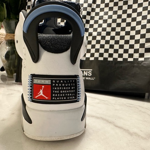 Jordan 6 Retro Mid UNC Home size 8 GOAT CERTIFIED - Picture 4 of 14